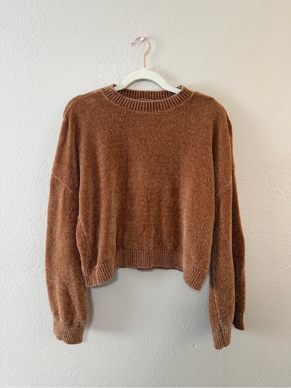 Sugarlips Cropped Chenille Crewneck Sweater - Brown